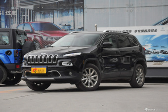 2016款自由光2.4L自动全能版