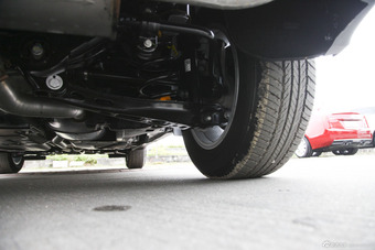 2016款昂科威2.0T自动四驱精英型28T