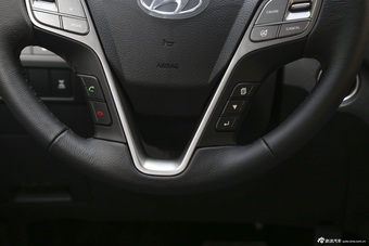 2015款全新胜达2.0T自动四驱智能型 5座