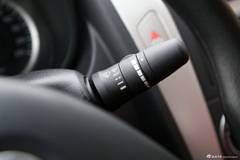 2014款启辰R50自动精彩版