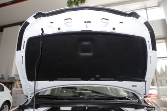 2013款科鲁兹1.8L自动SE