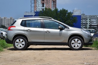 2016款标致2008 1.2T 自动时尚版