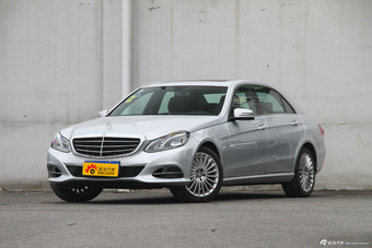 2015款奔驰E200L 2.0T自动图片