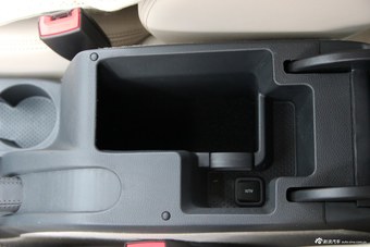 2013款明锐1.4TSI自动逸俊版DSG