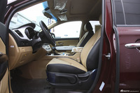 2015款嘉华（进口）2.2T自动豪华版