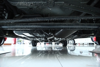 2013款北斗星X5 1.4L手动VVT巡航型