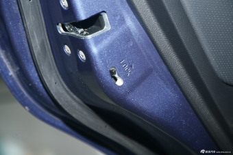 2014款斯巴鲁XV 2.0L精英版