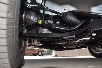 2016款宝骏730 1.5T手动豪华型 7座