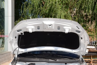 2016款凯翼V3 1.5L自动智联II导航版