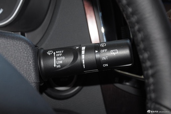 2015款海马S7改款1.8T自动纵领型