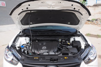 2015款马自达CX-5 2.5L自动四驱尊贵型