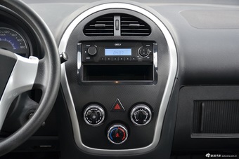 2016款吉利熊猫1.0L AMT帅真版