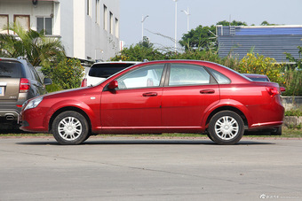 2015款凯越1.5L手动经典型