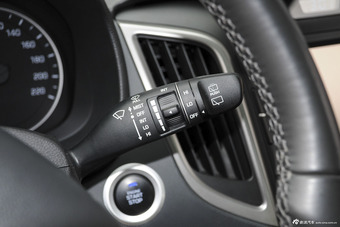 2015款ix25 1.6L 自动两驱尊贵型