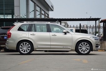 2016款沃尔沃XC90升级版 2.0T自动 T6智雅版