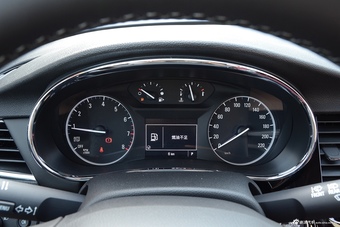 2016款昂科拉1.4T自动两驱都市精英型18T