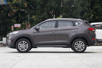 2015款全新途胜1.6T自动两驱智能型