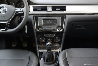 2016款宝来1.6L手动舒适型