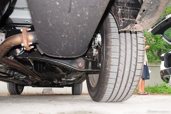 2016款欧蓝德2.4L四驱精英版 5座