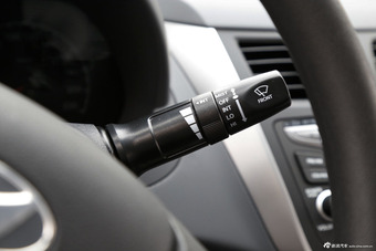 2014款瑞纳1.4L自动智能型