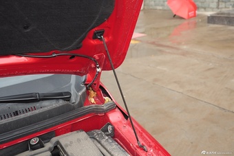 2015款幻速H2 1.5L自动舒适型