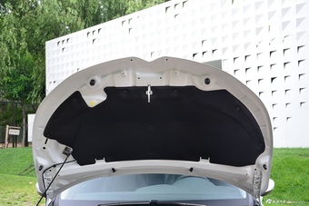 2016款雪铁龙C4L 1.6T自动旗舰型