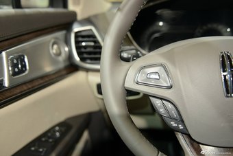 2015上海车展：林肯MKX