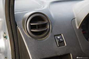 2015款小康K02 1.1L手动基本型