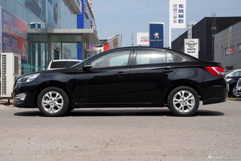 2015款海马福美来1.6L手动智尚型