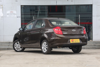 2015款奇瑞E3 1.5L手动风尚型
