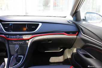 2015款英朗18T 双离合旗舰型到店实拍