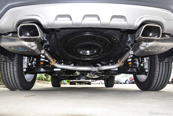 2015款科帕奇2.4L自动7座两驱城市版