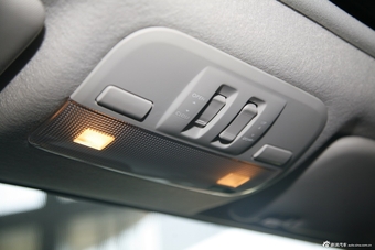 2014款斯巴鲁XV 2.0L精英版