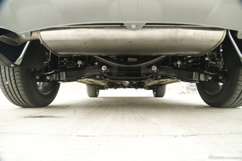 2015款传祺GS4 1.3T自动200T G-DCT精英版