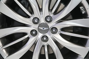 2014款现代劳恩斯Genesis