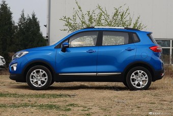 2016款长安CS15 1.5L手动时尚版