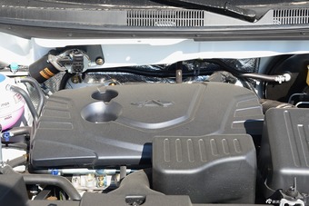 2016款凯翼V3 1.5L自动智联II导航版