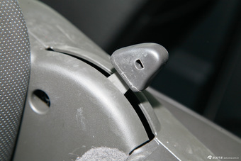 2013款凯雷德ESV铂金版加长型