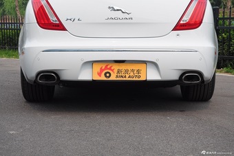 2015款捷豹XJL80周年版