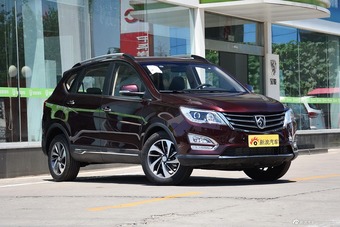 2016款宝骏560 1.5T手动豪华型