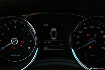 2016款宝骏730 1.8L手动舒适型