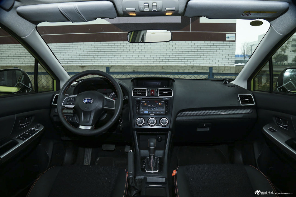 2015款斯巴鲁XV 2.0L自动特装运动版