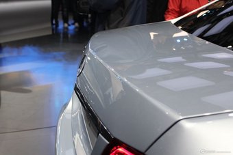 2014款奔驰E级细节