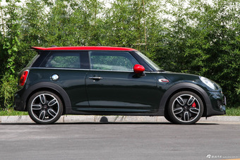 2015款MINI 2.0T JOHN COOPER WORKS