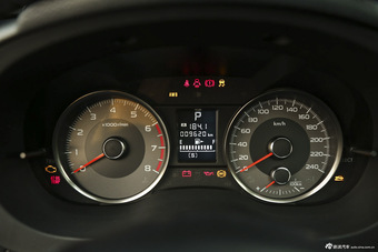 2014款森林人2.5L自动精英版