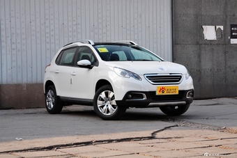 2014款标致2008 1.6L手动时尚版