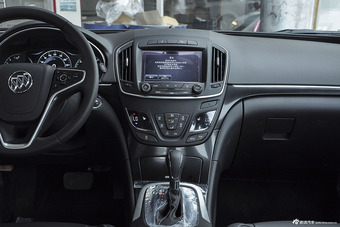 2015款君威1.6T自动精英技术型