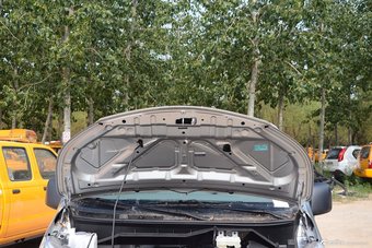 2016款NV200 1.6L自动尊享型