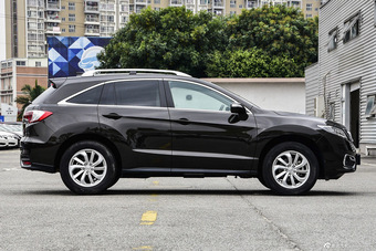 2016款讴歌RDX 3.0L自动两驱精锐版