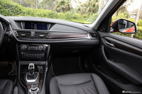 2015款宝马X1 2.0T自动xDrive20i X套装晋级版